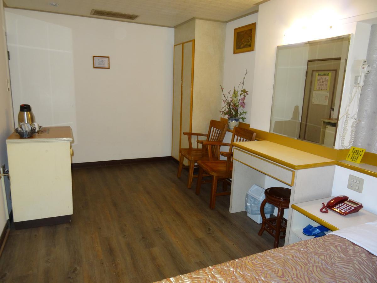 Jia Xin Hotel Цзяи Экстерьер фото